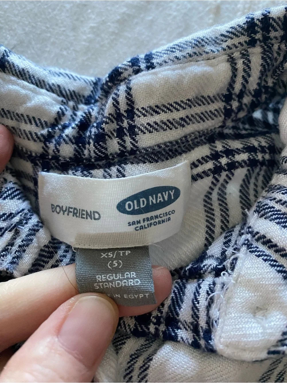 Old Navy Girls 5 White and Navy Plaid Button-Down Shirt